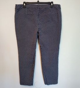 Old Navy Pixie Ankle Pants